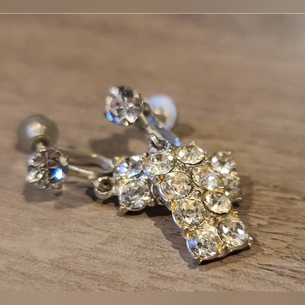 Double Row Rectangular Silver Tone Screw On Dangle Earrings [ Read Details ]